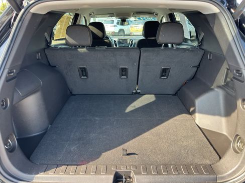 Used 2024 Chevrolet Equinox LT AWD/4WD image 13