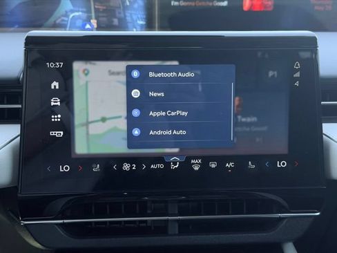 Certified 2025 Lincoln Nautilus Premier AWD/4WD image 42