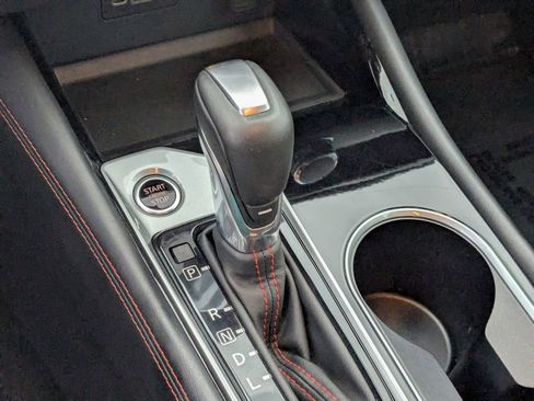 Used 2025 Nissan Altima 2.5 SR image 17