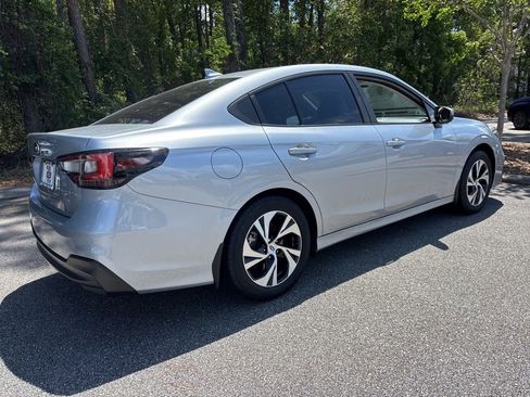Used 2025 Subaru Legacy Premium AWD/4WD image 13