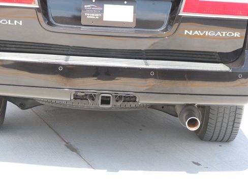Used 2014 Lincoln Navigator 2WD image 12
