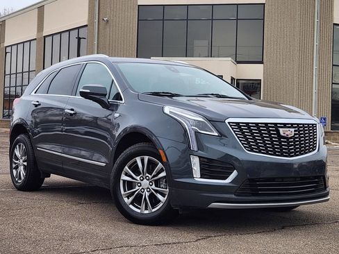 Used 2023 Cadillac XT5 Premium Luxury image 32
