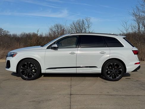 New 2026 Audi Q7 3.0T Premium Plus AWD/4WD image 8