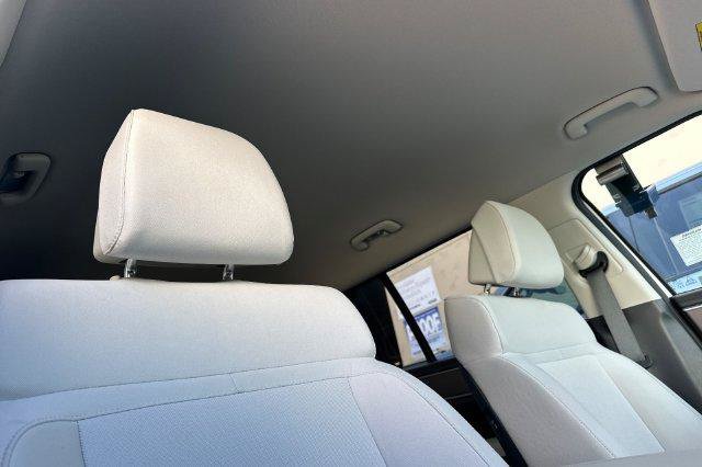 Used 2026 Hyundai Santa Fe SE FWD image 17