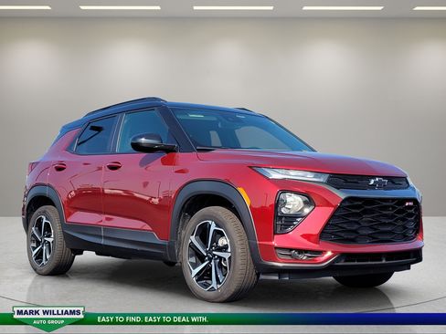 Used 2023 Chevrolet TrailBlazer RS w/ Convenience Package AWD/4WD image 1