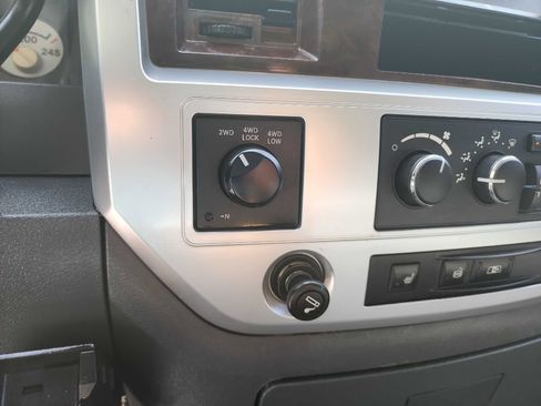 Used 2009 Dodge Ram 3500 Truck Laramie w/ Trailer Tow Group image 23