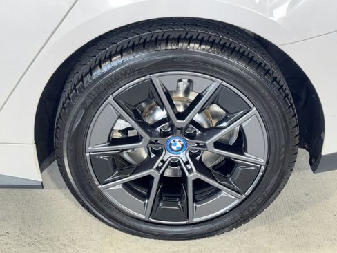 Used 2023 BMW i4 eDrive40 w/ Premium Package RWD image 36