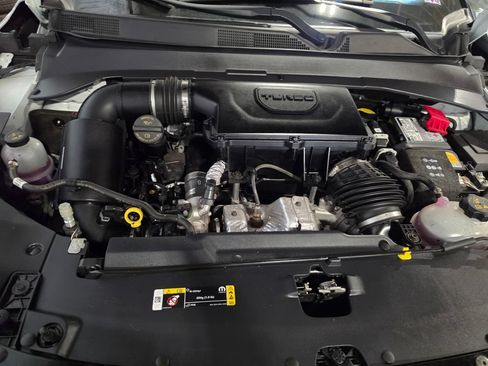Used 2023 Jeep Compass Limited w/ Elite Group AWD/4WD image 9