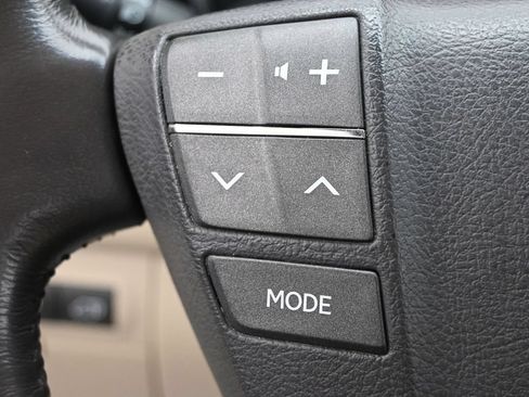 Used 2015 Lexus LX 570 4WD image 13