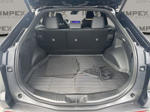 Used 2023 Subaru Solterra Limited image 28