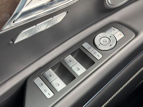 Used 2022 Genesis GV80 3.5T Prestige Signature image 11