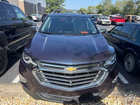 Used 2019 Chevrolet Equinox Premier FWD image 2