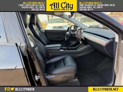 Used 2020 Tesla Model Y Performance image 10