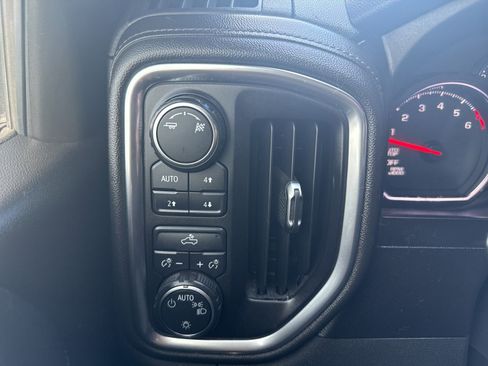 Used 2019 Chevrolet Silverado 1500 LT w/ All-Star Edition AWD/4WD image 35