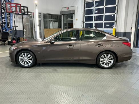Used 2015 INFINITI Q50 Premium w/ All Weather Package RWD image 18