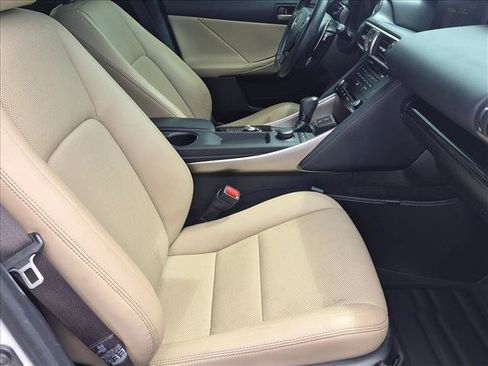 Used 2018 Lexus IS 300 AWD w/ Comfort Package image 19
