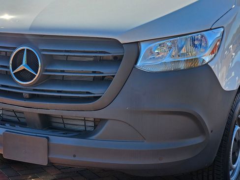 New 2024 Mercedes-Benz Sprinter 2500 image 9