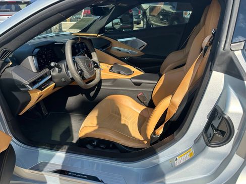 Used 2021 Chevrolet Corvette Stingray Premium Cpe w/ 3LT RWD image 7