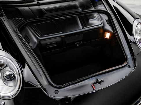 Used 2012 Porsche 911 Edition 918 Spyder image 94