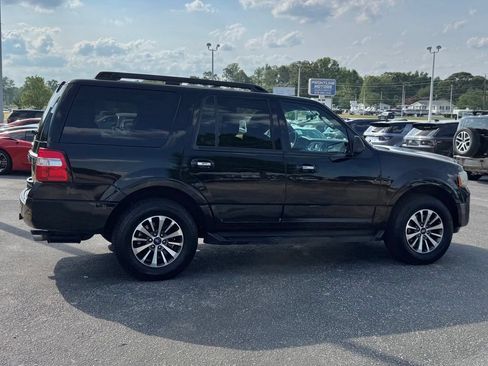 Used 2016 Ford Expedition XLT AWD/4WD image 7