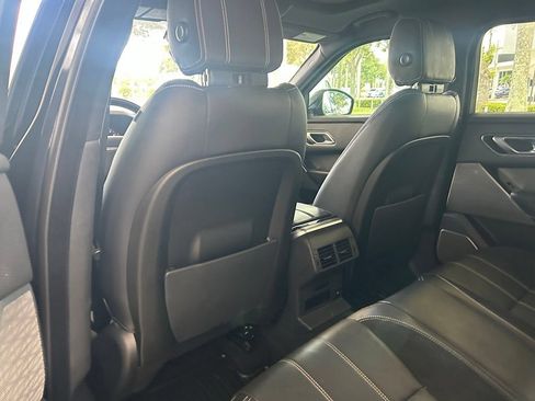 Used 2019 Land Rover Range Rover Velar R-Dynamic SE AWD/4WD image 41