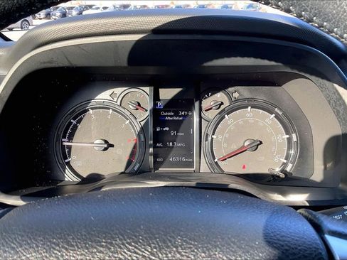 Used 2023 Toyota 4Runner SR5 Premium w/ Moonroof Package AWD/4WD image 13