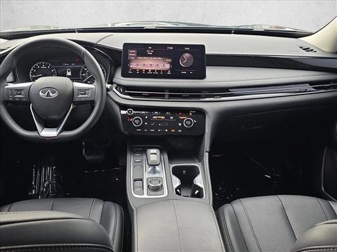 Used 2025 INFINITI QX60 Pure image 18