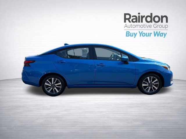 Used 2023 Nissan Versa SV FWD image 8