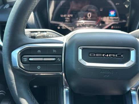 Used 2026 GMC Terrain Denali AWD/4WD image 21