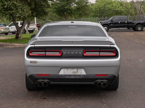 Used 2020 Dodge Challenger GT RWD image 4