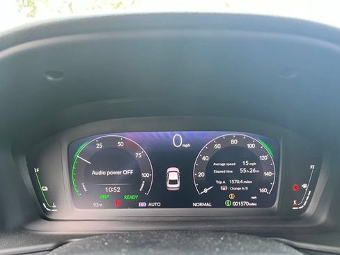 Used 2025 Honda Accord Touring image 13