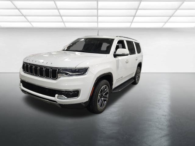 Used 2022 Jeep Wagoneer Series III AWD/4WD image 8