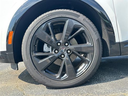 New 2025 Buick Envision Sport Touring image 12