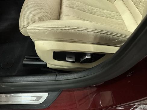 Used 2023 BMW 530i xDrive w/ Premium Package image 24