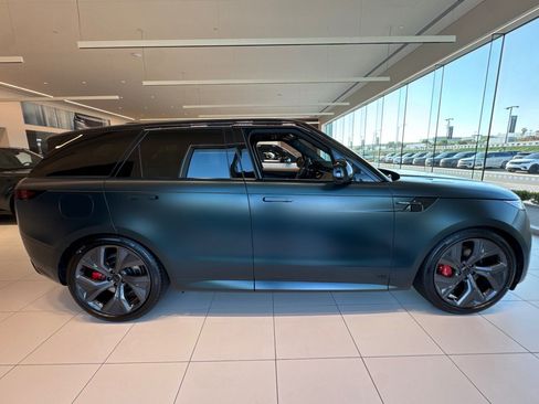 New 2026 Land Rover Range Rover Sport Autobiography AWD/4WD image 5