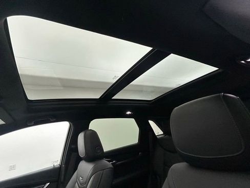 Used 2023 Cadillac XT5 Premium Luxury w/ LPO, Floor Liner Package image 9