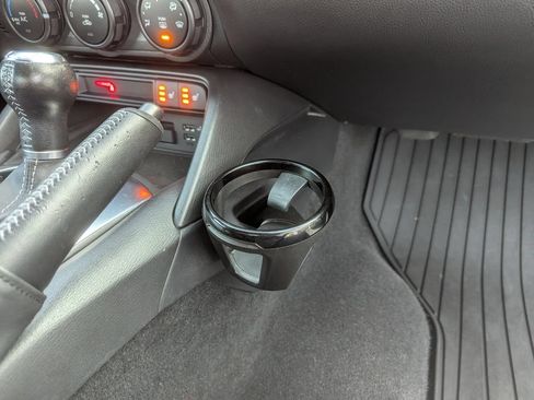 Used 2021 MAZDA MX-5 Miata RF Club RWD image 33