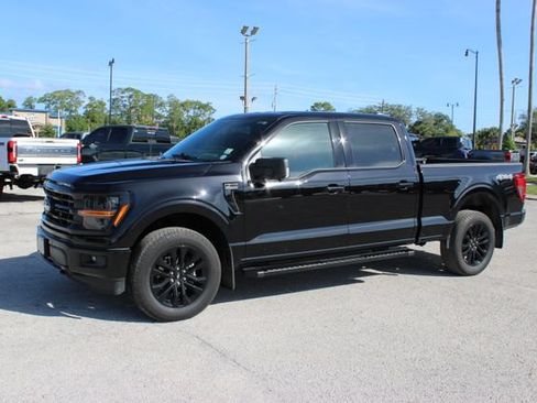 Used 2025 Ford F150 XLT w/ Equipment Group 302A MID AWD/4WD image 5