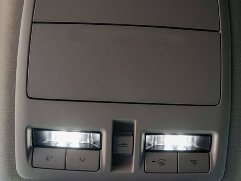 Used 2025 MAZDA CX-30 AWD 2.5 S w/ Premium Package image 27