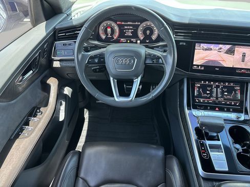 Used 2019 Audi Q8 Prestige AWD/4WD image 15
