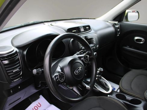 Used 2015 Kia Soul + FWD image 14