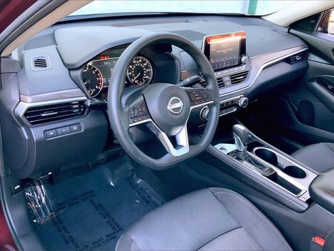 Certified 2023 Nissan Altima 2.5 SV image 14