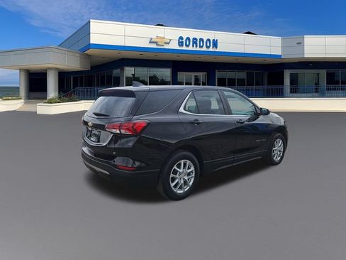 Used 2024 Chevrolet Equinox LT FWD image 5