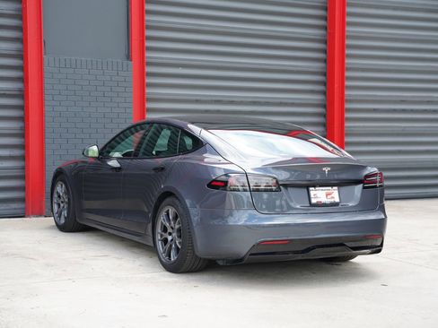 Used 2023 Tesla Model S AWD/4WD image 12
