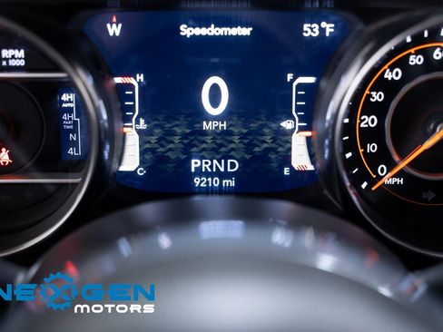 Used 2023 Jeep Wrangler Unlimited Rubicon 392 w/ Xtreme Recon 35" Tire Package image 9