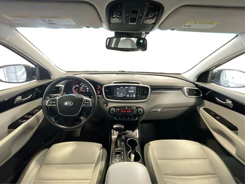 Used 2020 Kia Sorento SX image 28