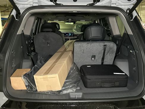 New 2026 Kia EV9 Land image 6