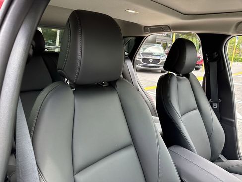 Certified 2025 MAZDA CX-30 AWD 2.5 S w/ Preferred Package image 46