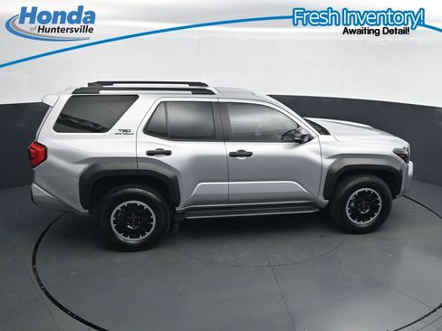 Used 2025 Toyota 4Runner TRD Off-Road Premium w/ Tow Technology Package AWD/4WD image 31