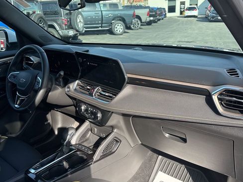 Used 2024 Chevrolet TrailBlazer ACTIV w/ Convenience Package image 27